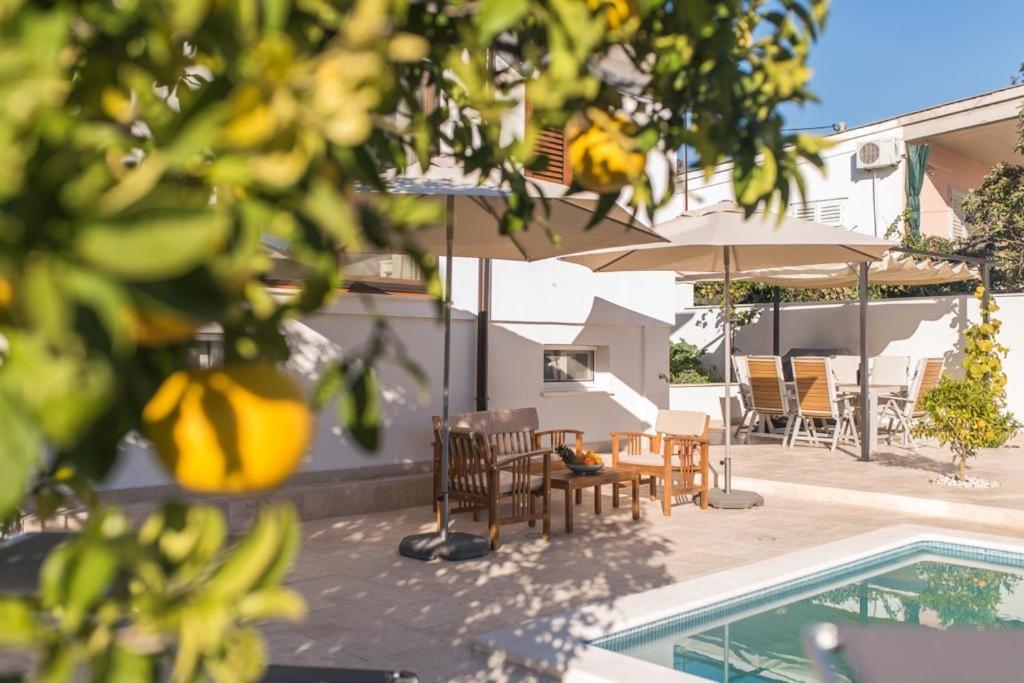 Vlatino Villa Seget Vranjica Bagian luar foto