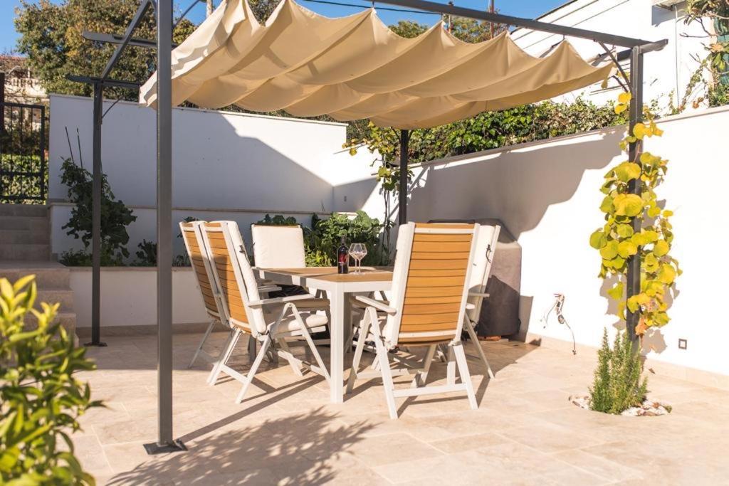 Vlatino Villa Seget Vranjica Bagian luar foto