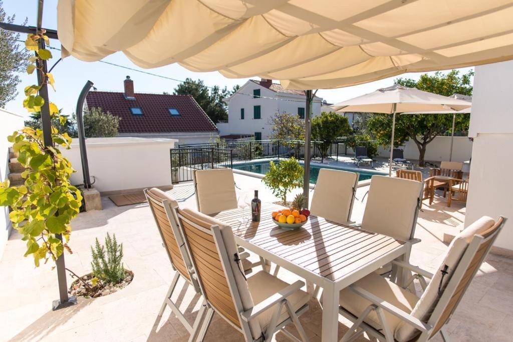 Vlatino Villa Seget Vranjica Bagian luar foto